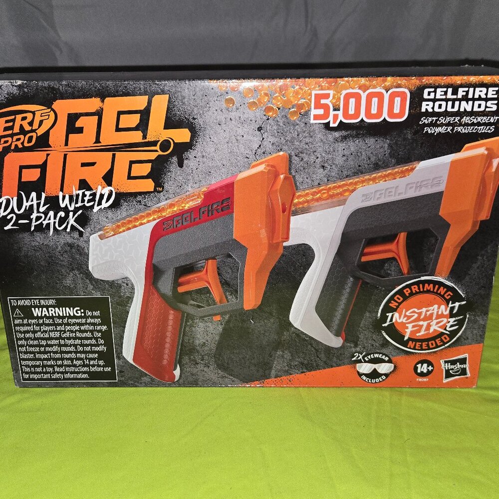 Nerf Pro Gelfire Dual Wield Pack, 2 Blasters, 5000 Gelfire Rounds